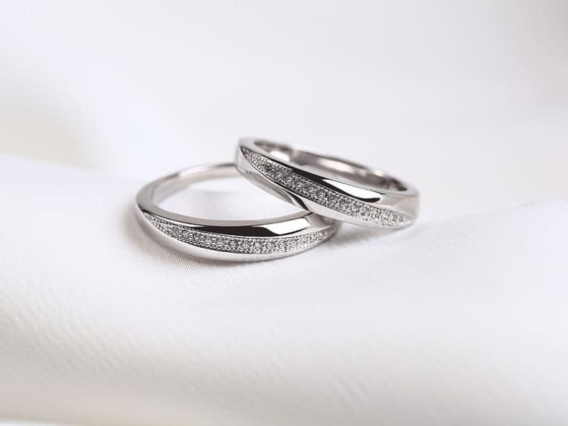 Украшения из белого золота: кому они подходят?