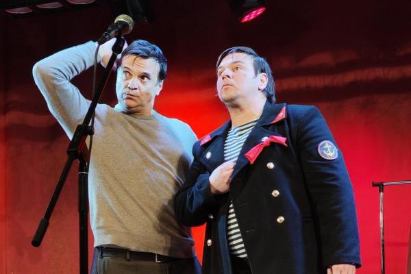 Российский актер Сергей Астахов выступил на сцене рязанского ДК