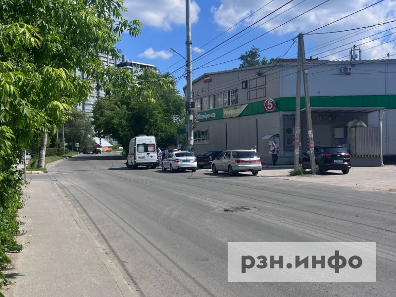 В Рязани легковушка сбила мужчину на самокате
