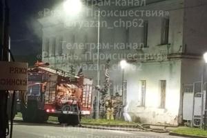 В Ряжске загорелся жилой двухэтажный дом