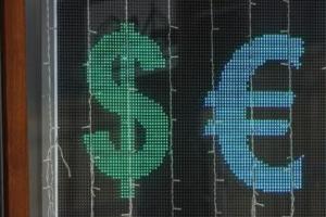 В Госдуме назвали безопасный для российской экономики курс доллара