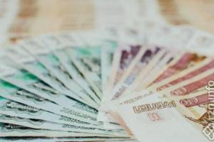 30-летний рязанец украл деньги с карты знакомой