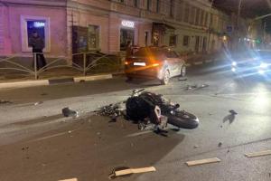 ГАИ сообщила о пострадавших в ДТП с мотоциклом на улице Горького