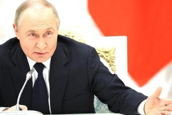 Путин наградил рязанцев