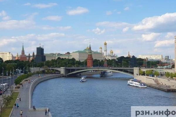 В Кремле призвали Зеленского вывести ВСУ из Донбасса ради мира