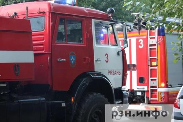 В Рязанской области произошло 6 пожаров, сгорели два здания и автомобиль