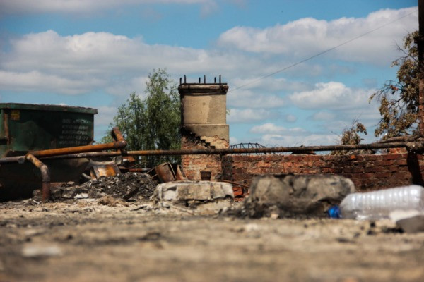 Без газа, электричества и крыши. Жизнь после пожара в доме на улице Грибоедова