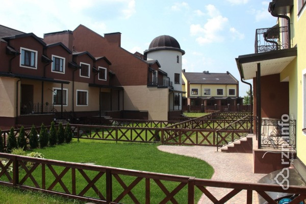 Таунхаусы «Красной горки» открывают свои двери