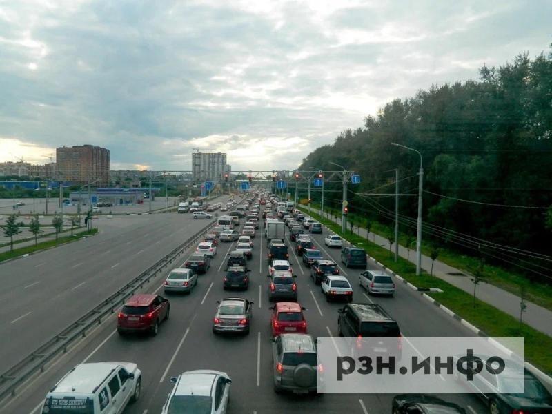 Рязанский автоэксперт рассказал, к чему приведет повышение утильсбора на машины